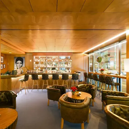 Hotel Glaernischhof By Trinity 4*