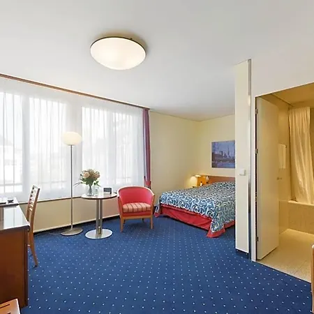 Hotel Glaernischhof By Trinity 4*
