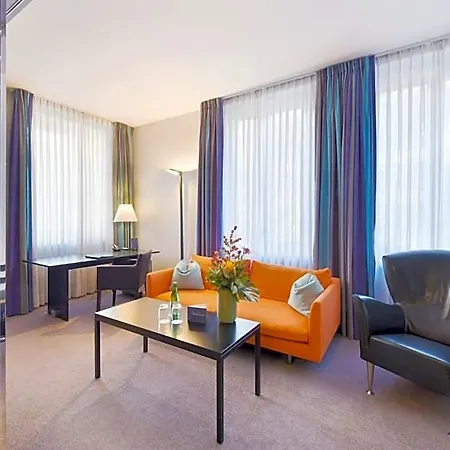 Hotel Glaernischhof By Trinity 4*