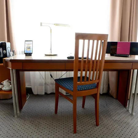 Hotel Glaernischhof By Trinity 4*