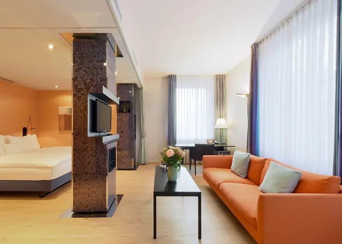 Glaernischhof By Trinity 호텔