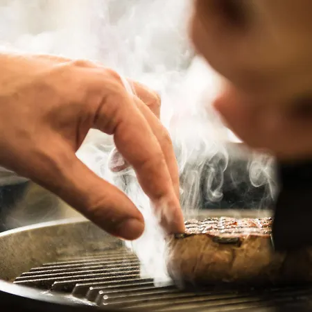 Glaernischhof By Trinity